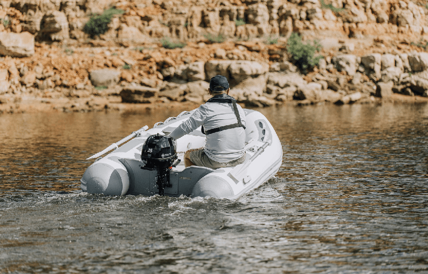 Kategorie Schlauchboot mit Motor image